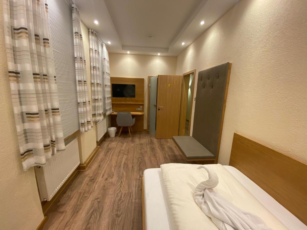 Gasthause Zur Krone Hotel Leimen  Eksteriør bilde